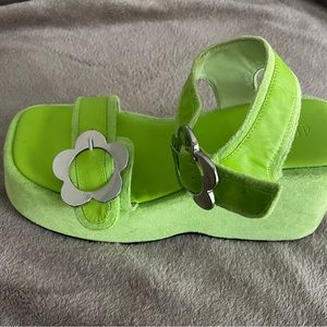 Funky Dolls Kill Green Platforms